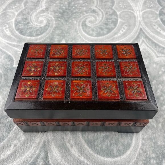 Vintage Reuge Music Box  - Picture 1 of 7